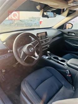 نيسان ألتيما